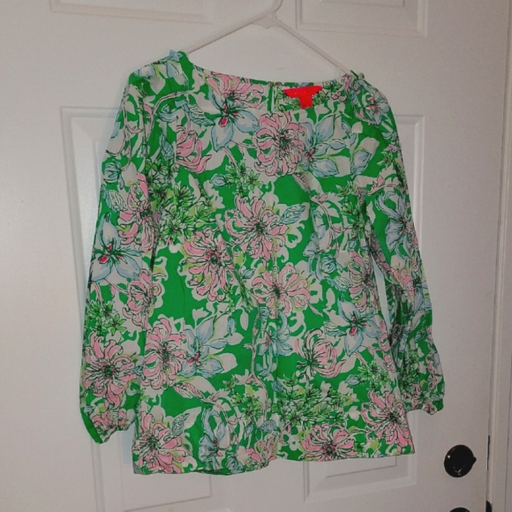 Lilly Pulitzer Vibrant Green and Pink Floral Top - Picture 3 of 12